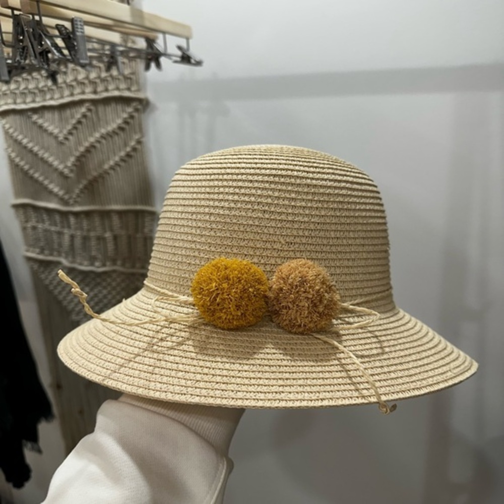 New Raffia Sunhat with Pompoms